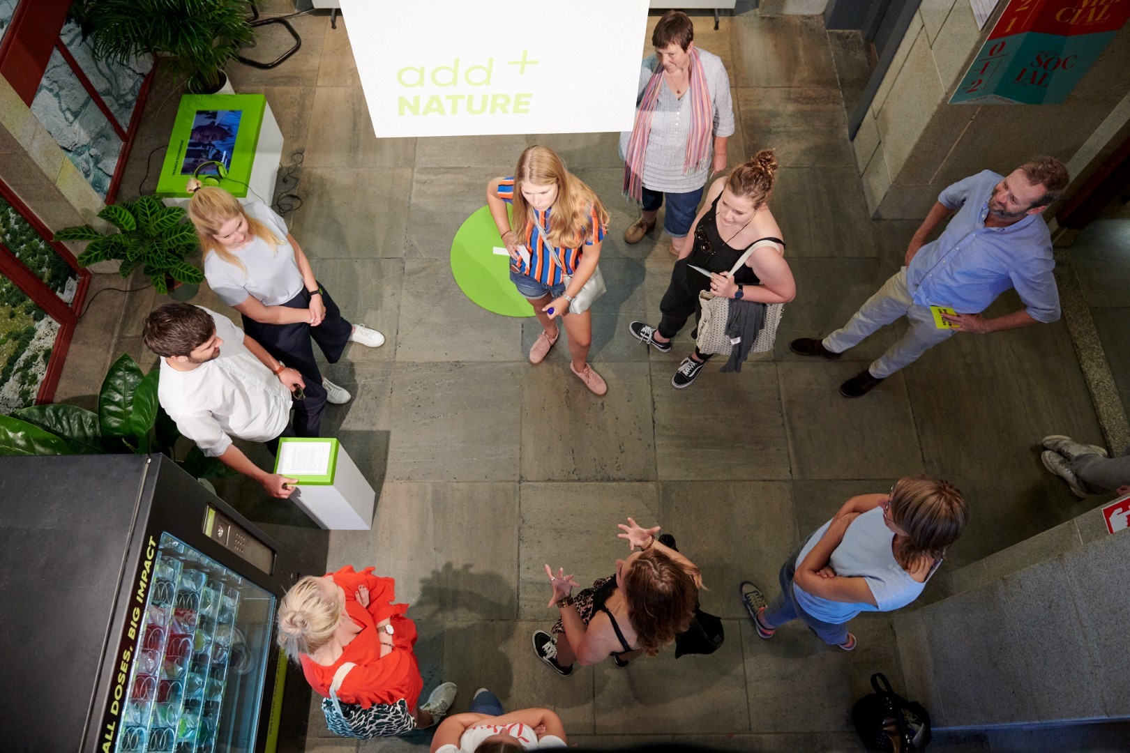 Photography by Menno Boer (mennoboer@upcmail.nl)